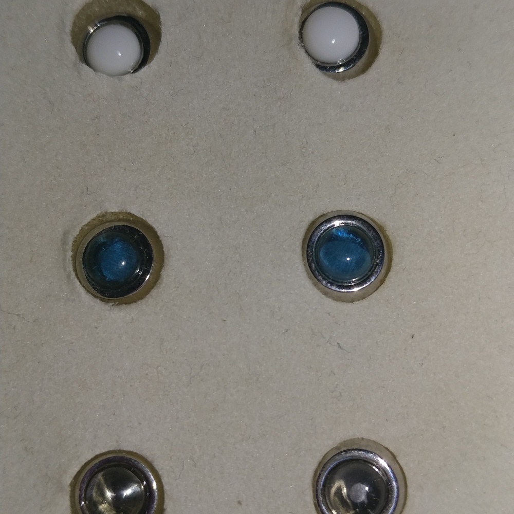 Bracelet with Interchangeable Gems - Picture 5 of 6